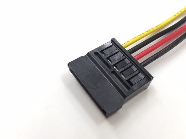 画像1: MOLEX　67582-0000 SATAケーブル ハーネス